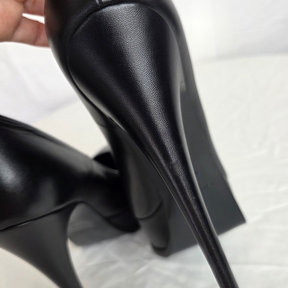 Saint Laurent Classic Black Platform Heels With Box - Size 40! - Picture 9 of 16